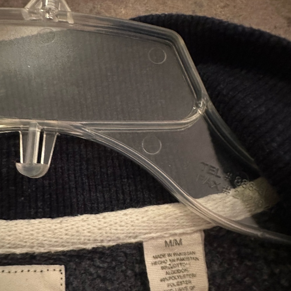 Men’s Dockers sweatshirt - Picture 5 of 5